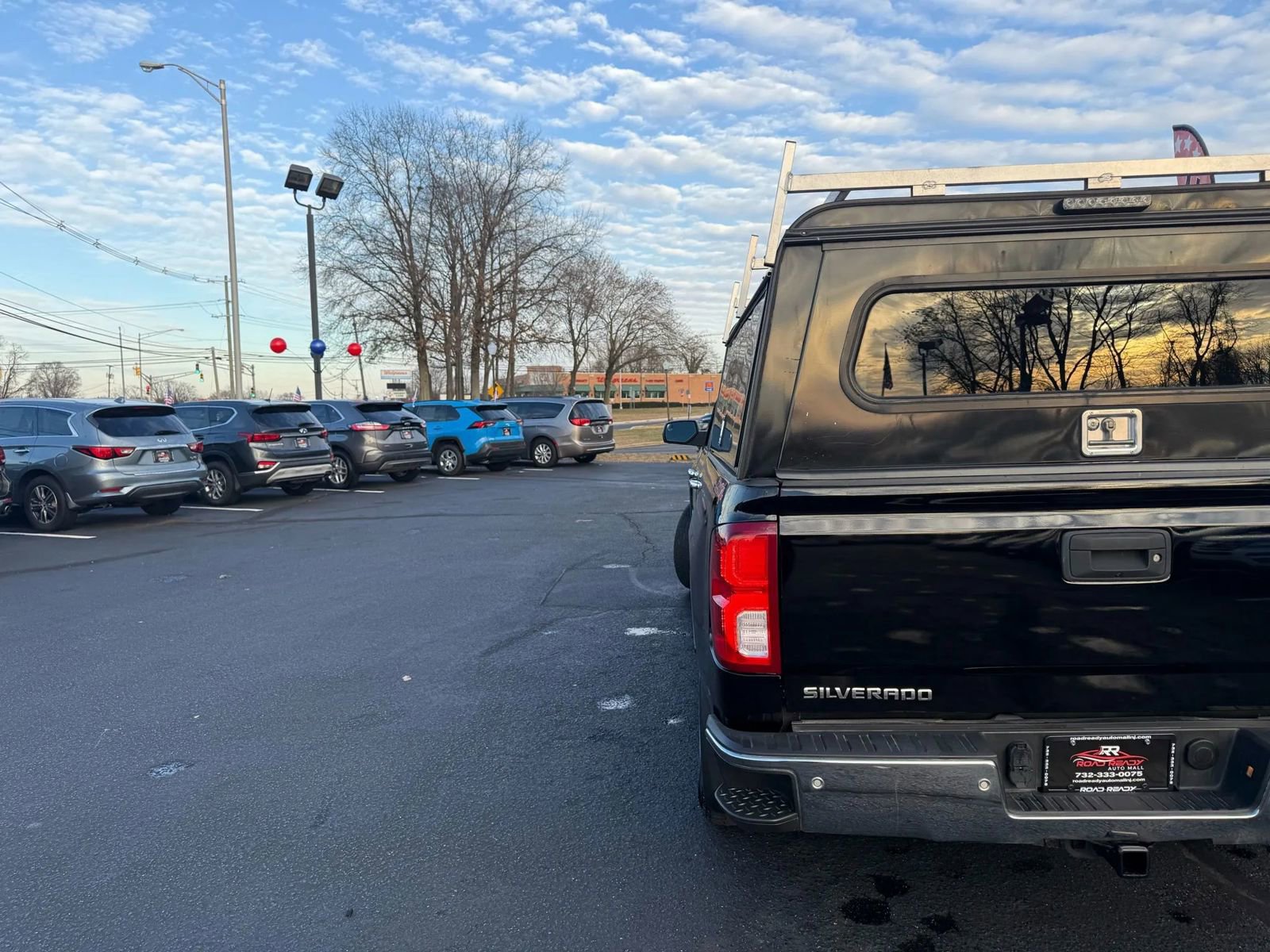 Used 2017 Chevrolet Silverado 1500 LTZ w/ LTZ Plus Package image 65