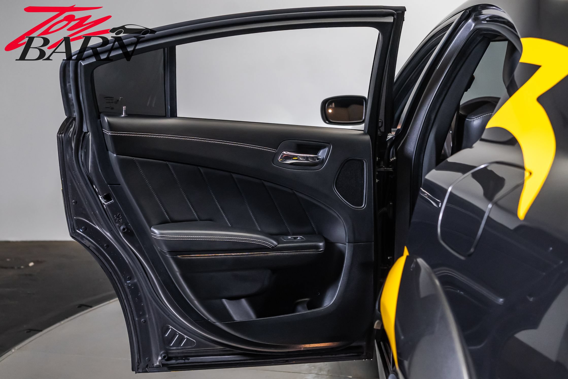 Used 2023 Dodge Charger SRT Hellcat w/ Harman/Kardon Audio Group RWD image 39