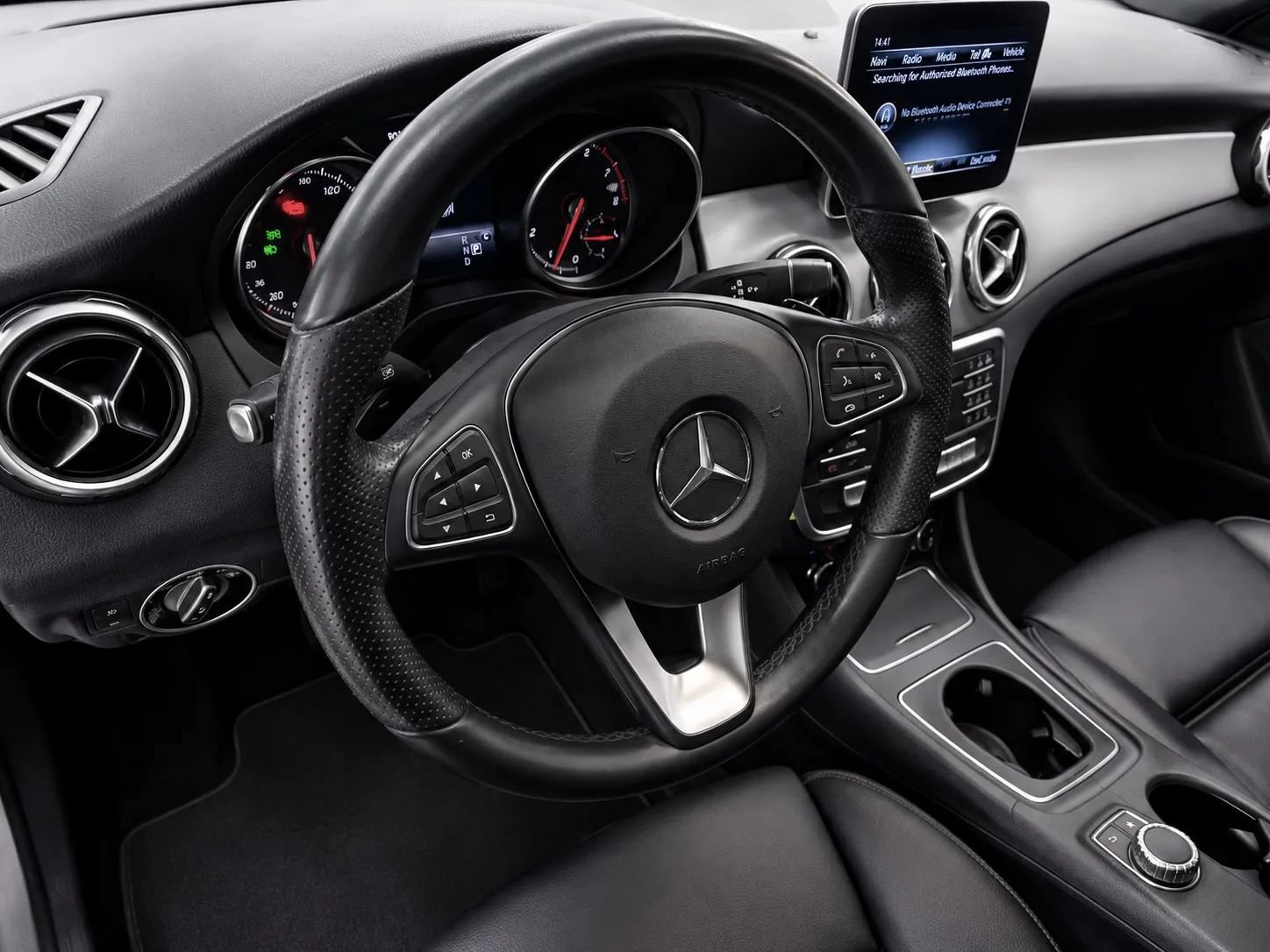 Used 2019 Mercedes-Benz GLA 250 image 32