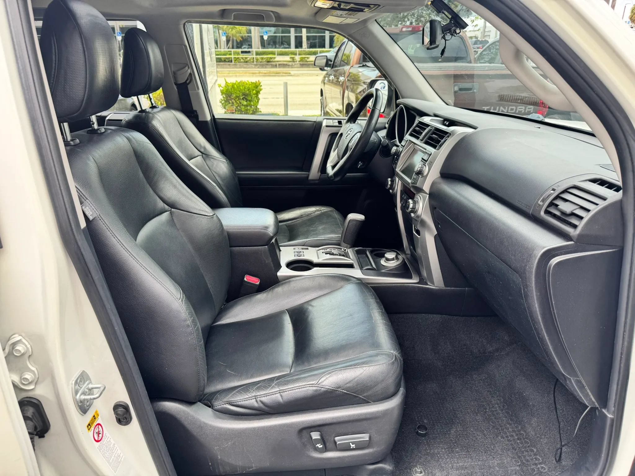 Used 2013 Toyota 4Runner Limited AWD/4WD image 23