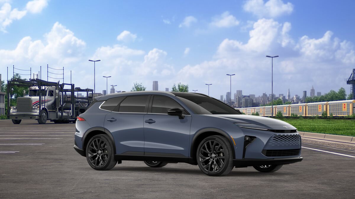 New 2026 Toyota Crown Signia AWD/4WD image 14