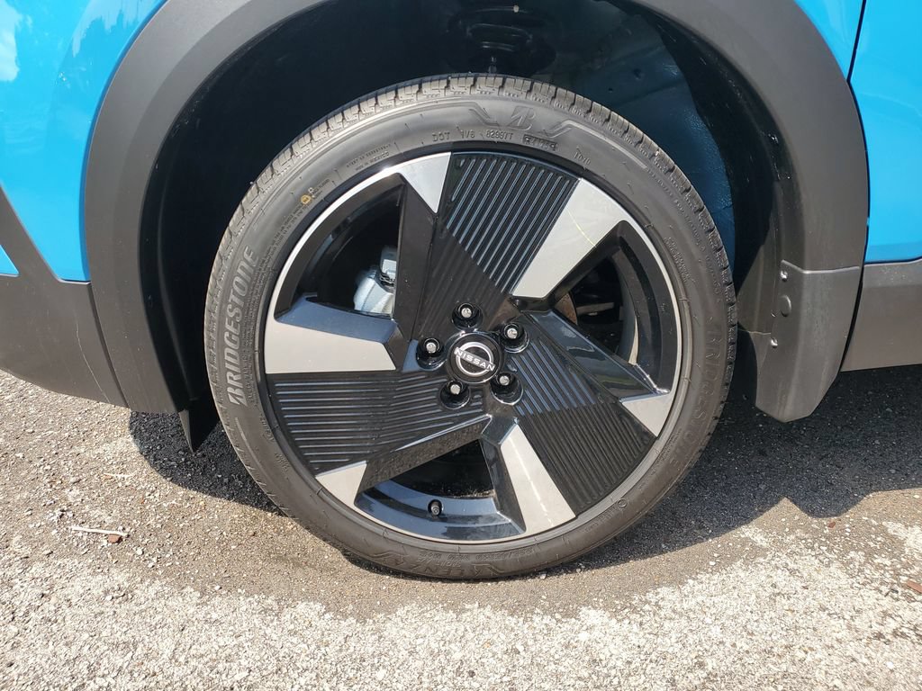 New 2026 Nissan Kicks SR w/ SR Premium Package FWD image 35