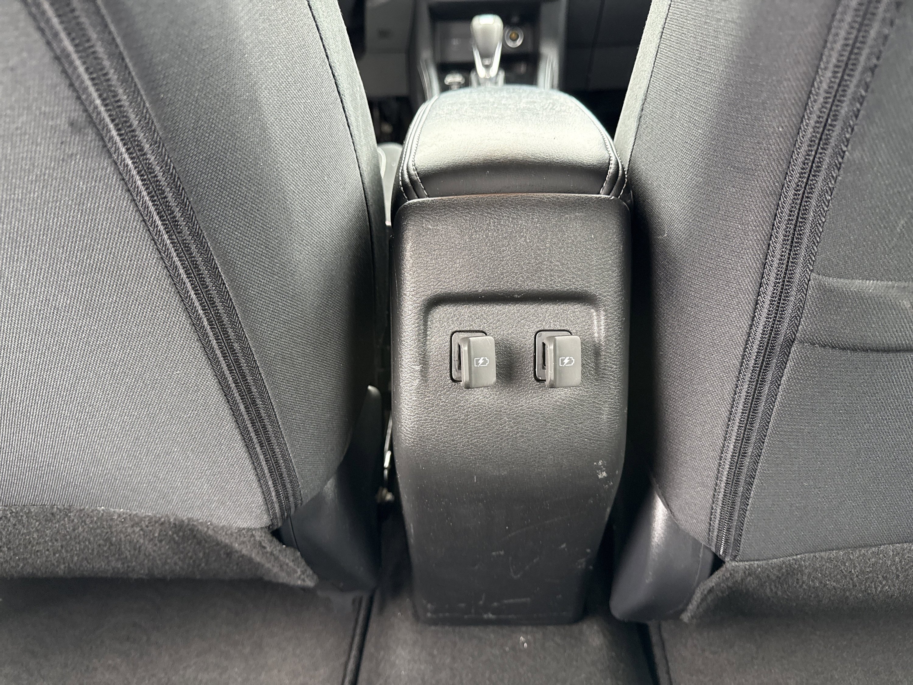 Used 2023 Nissan Kicks SV FWD image 13