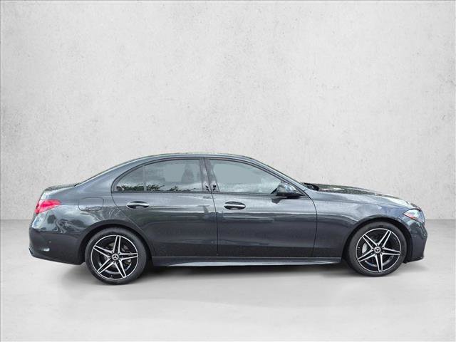 Used 2025 Mercedes-Benz C 300 Sedan image 4