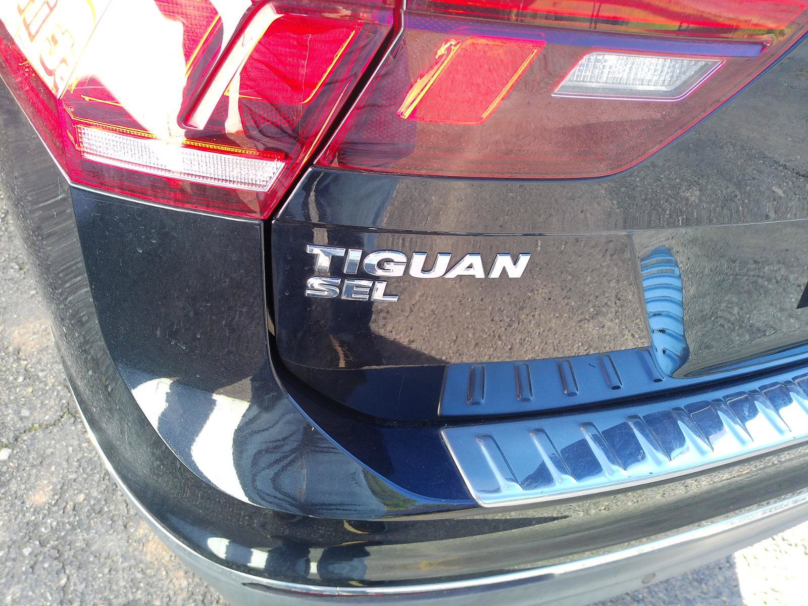 Used 2021 Volkswagen Tiguan SEL AWD/4WD image 4