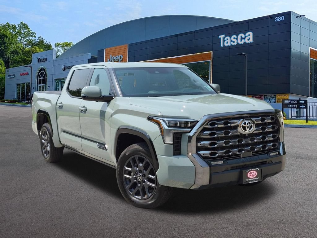 Used 2026 Toyota Tundra Platinum AWD/4WD image 1