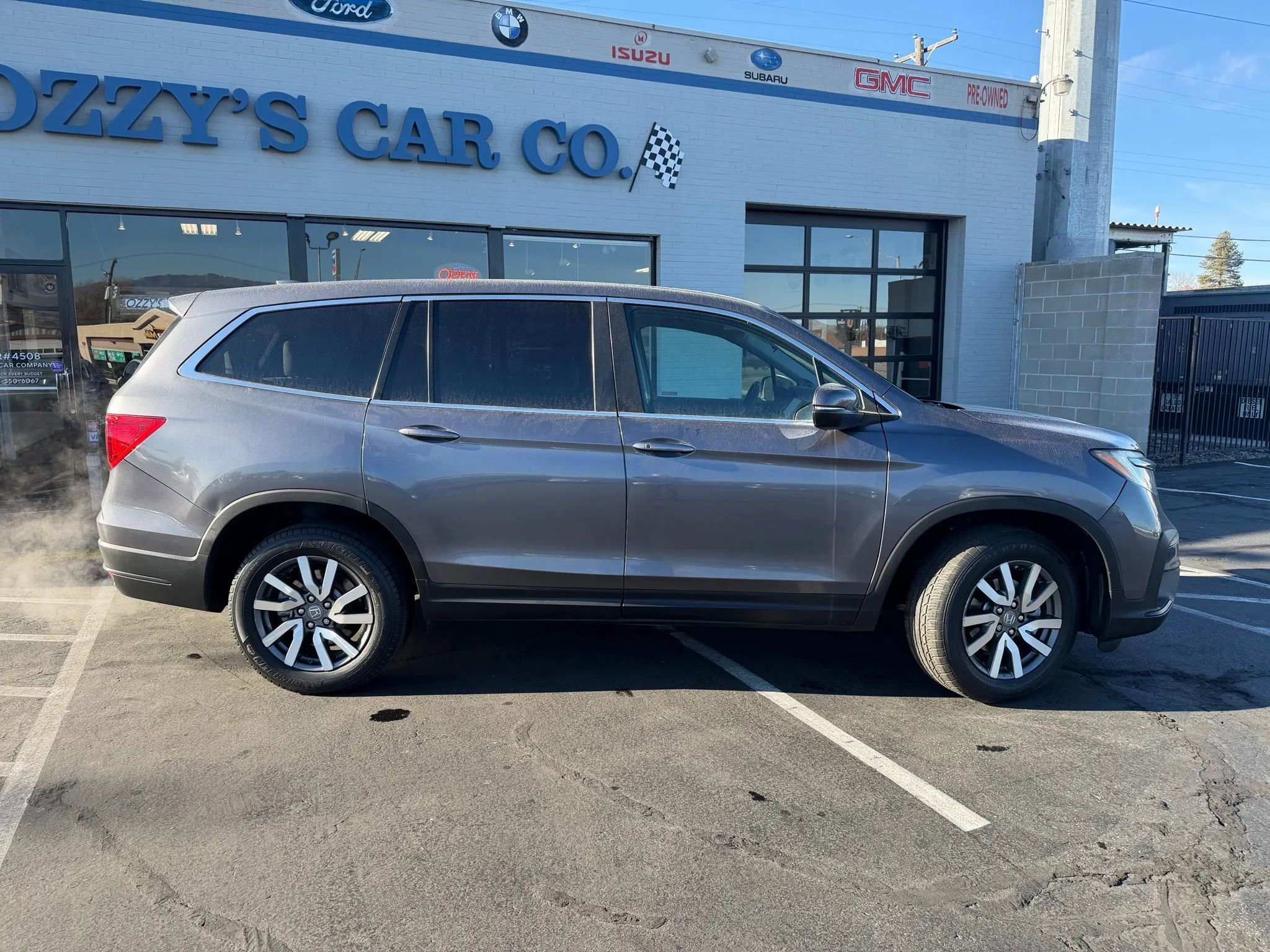 Used 2021 Honda Pilot EX image 2