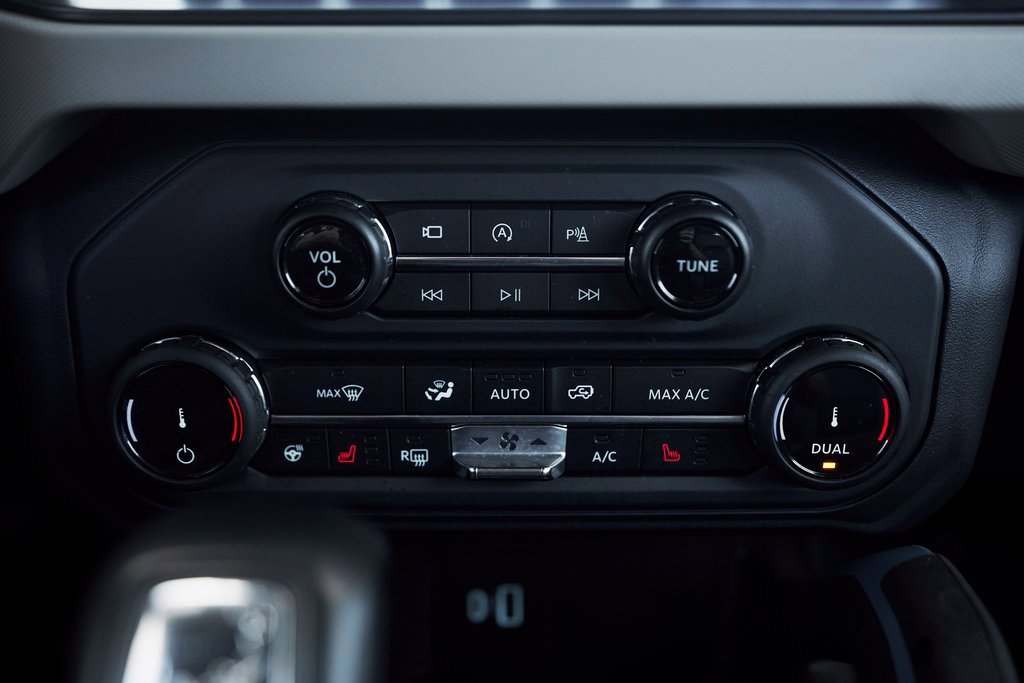Used 2022 Ford Bronco Wildtrak image 47