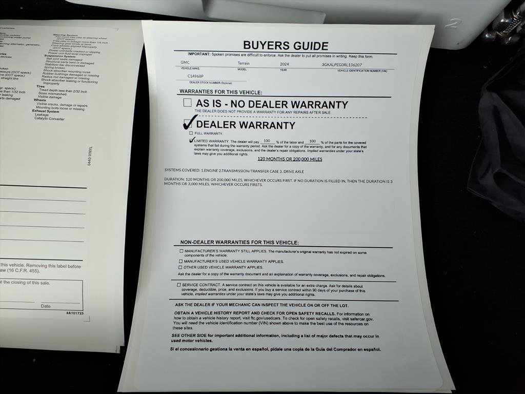 Used 2024 GMC Terrain SLT image 36