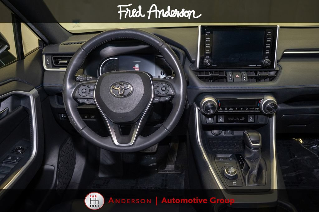 Used 2020 Toyota RAV4 XSE w/ XSE Grade Weather Package AWD/4WD image 7
