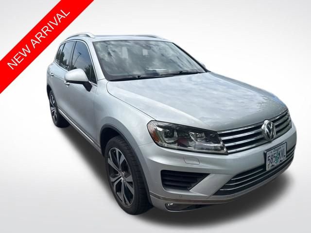 Used 2017 Volkswagen Touareg Wolfsburg Edition AWD/4WD image 1