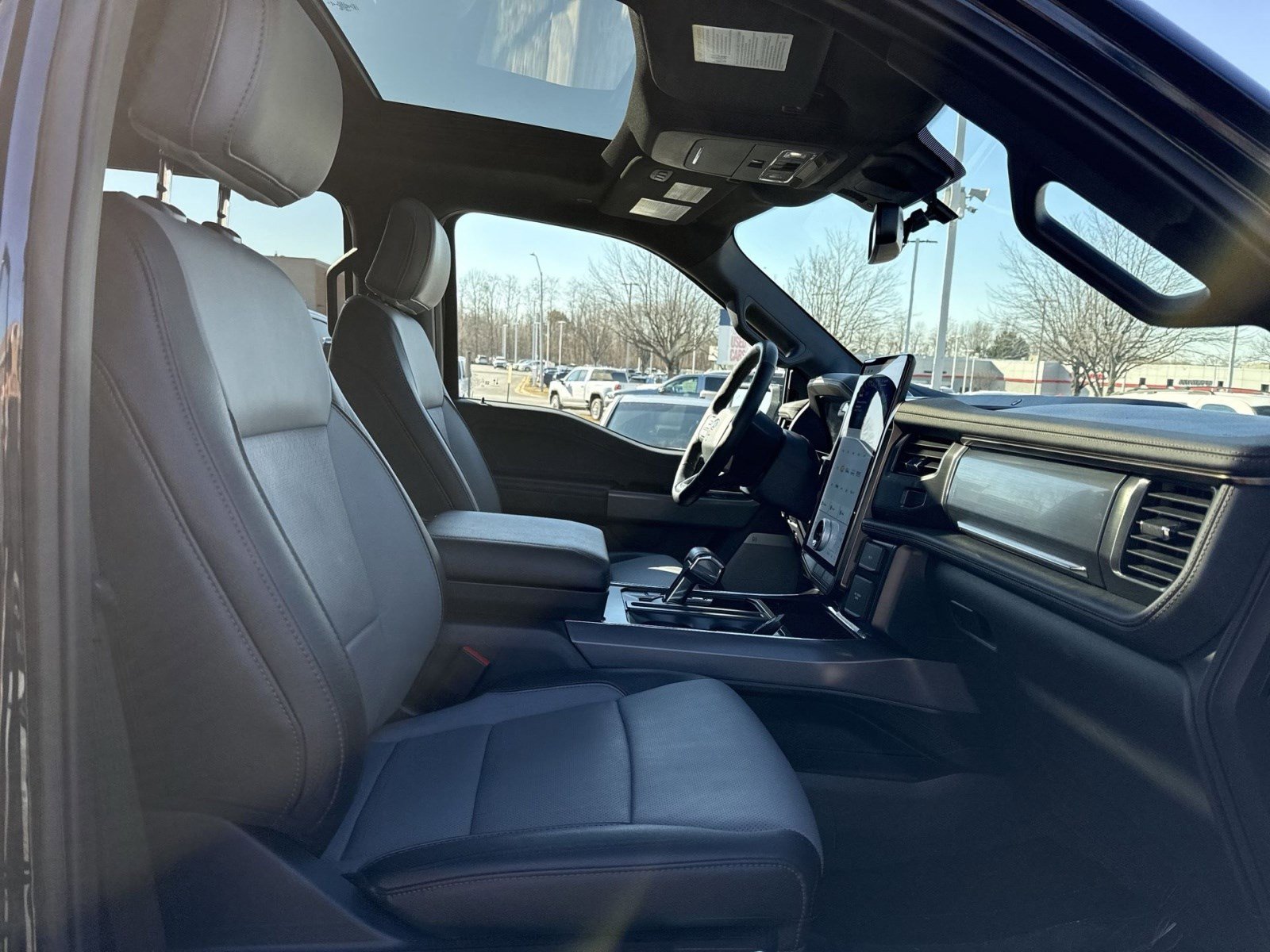 Used 2023 Ford F150 Lightning Lariat w/ Equipment Group 511A High image 24