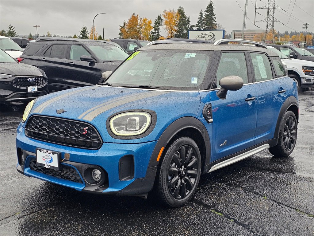 Used 2022 MINI Cooper Countryman S w/ Premium Package image 3