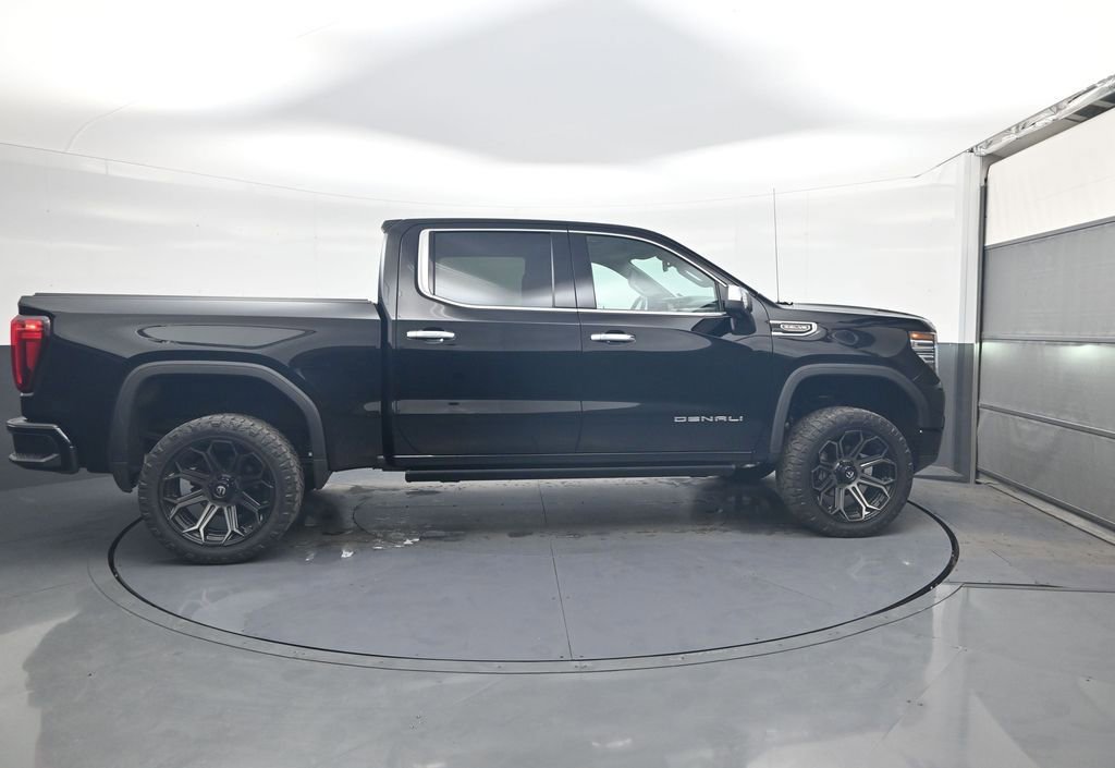 Used 2022 GMC Sierra 1500 Denali image 7