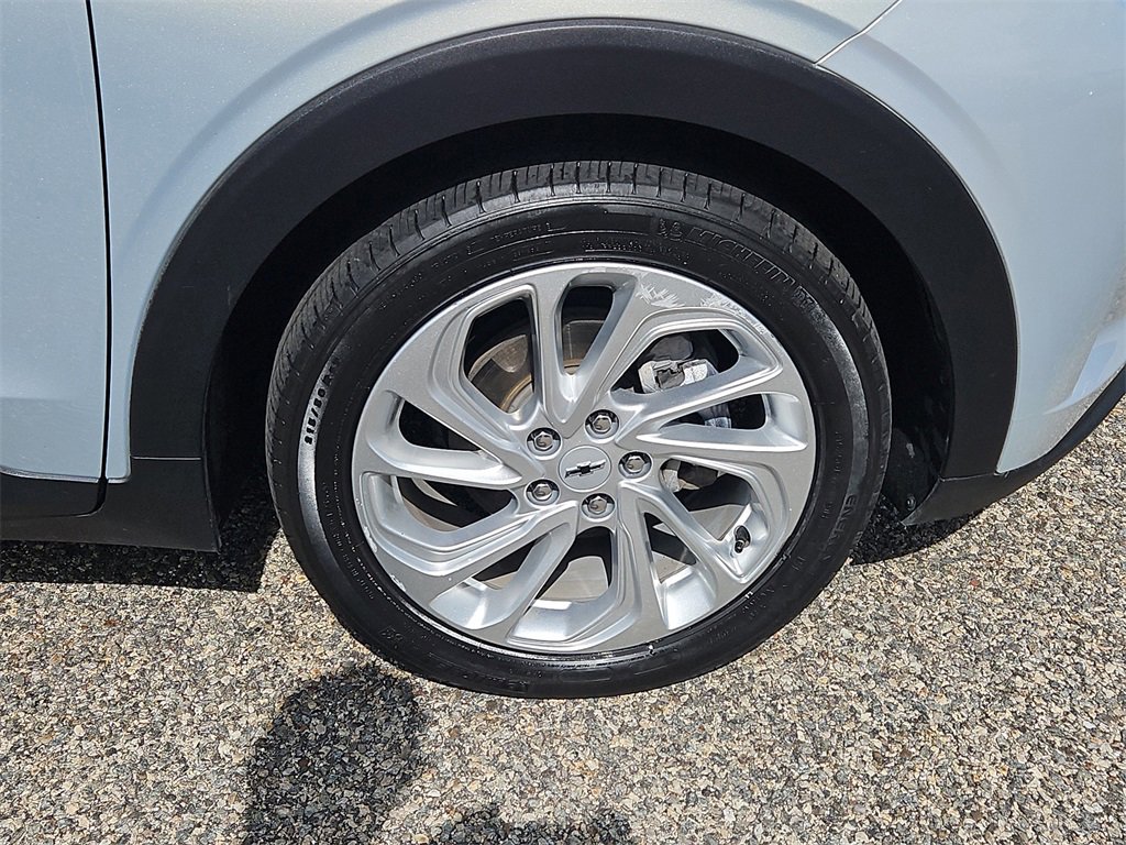 Certified 2023 Chevrolet Bolt EUV LT image 10