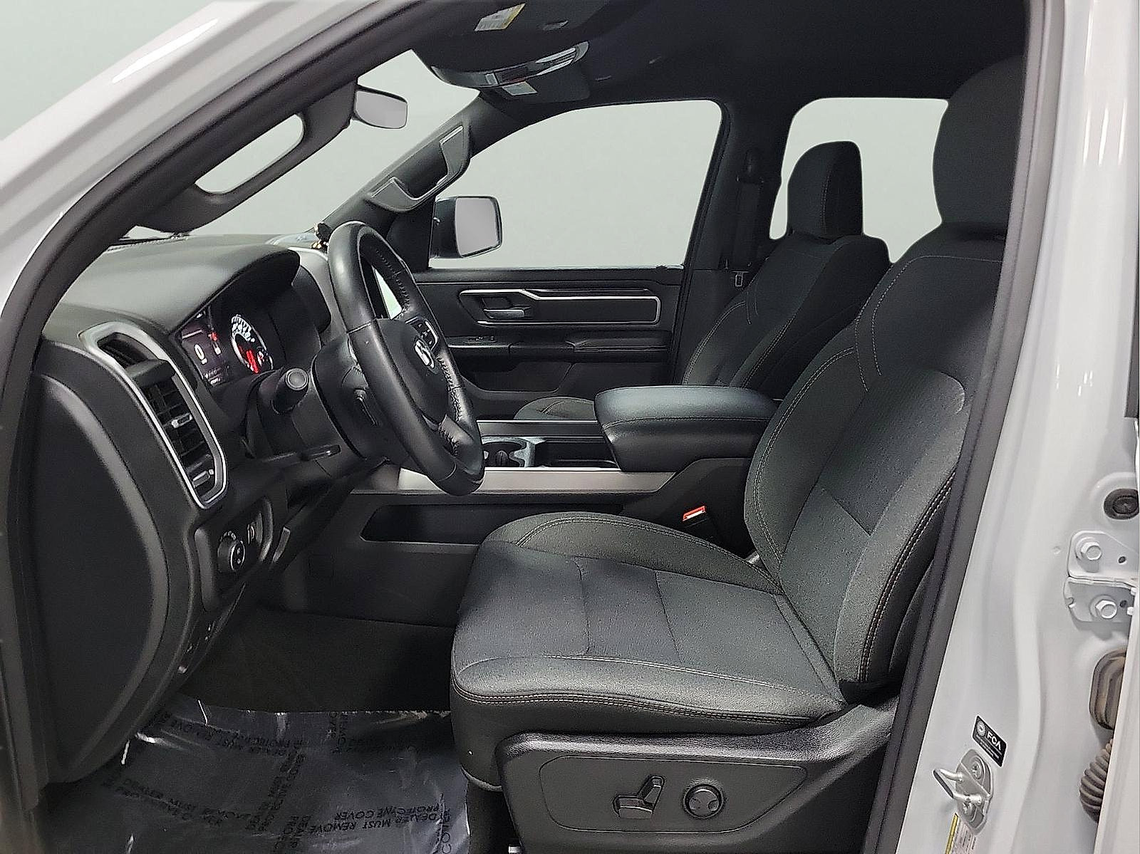 Used 2022 RAM 1500 Lone Star AWD/4WD image 10