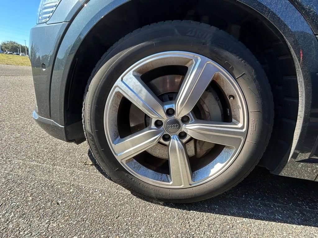 Used 2019 Audi e-tron Premium Plus image 23