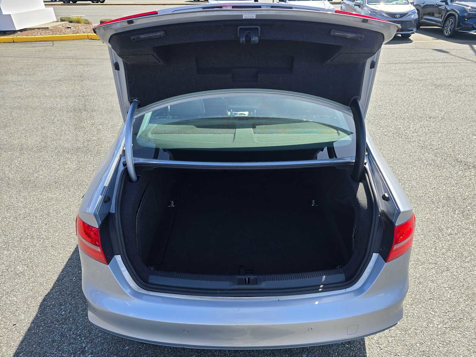 Used 2016 Audi A4 2.0T Premium AWD/4WD image 15