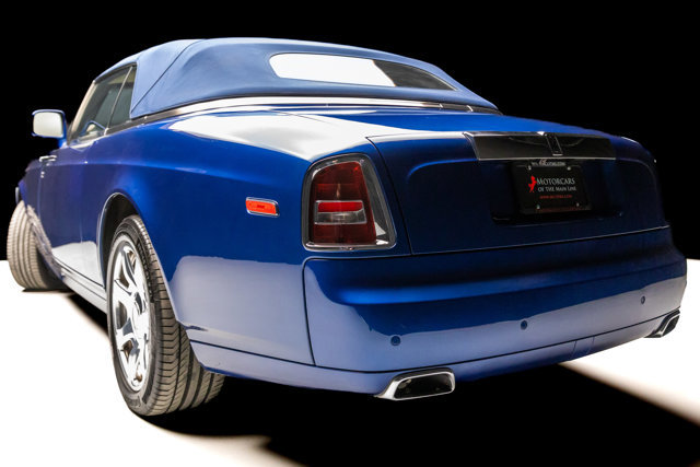 Used 2010 Rolls-Royce Phantom Drophead Coupe image 31