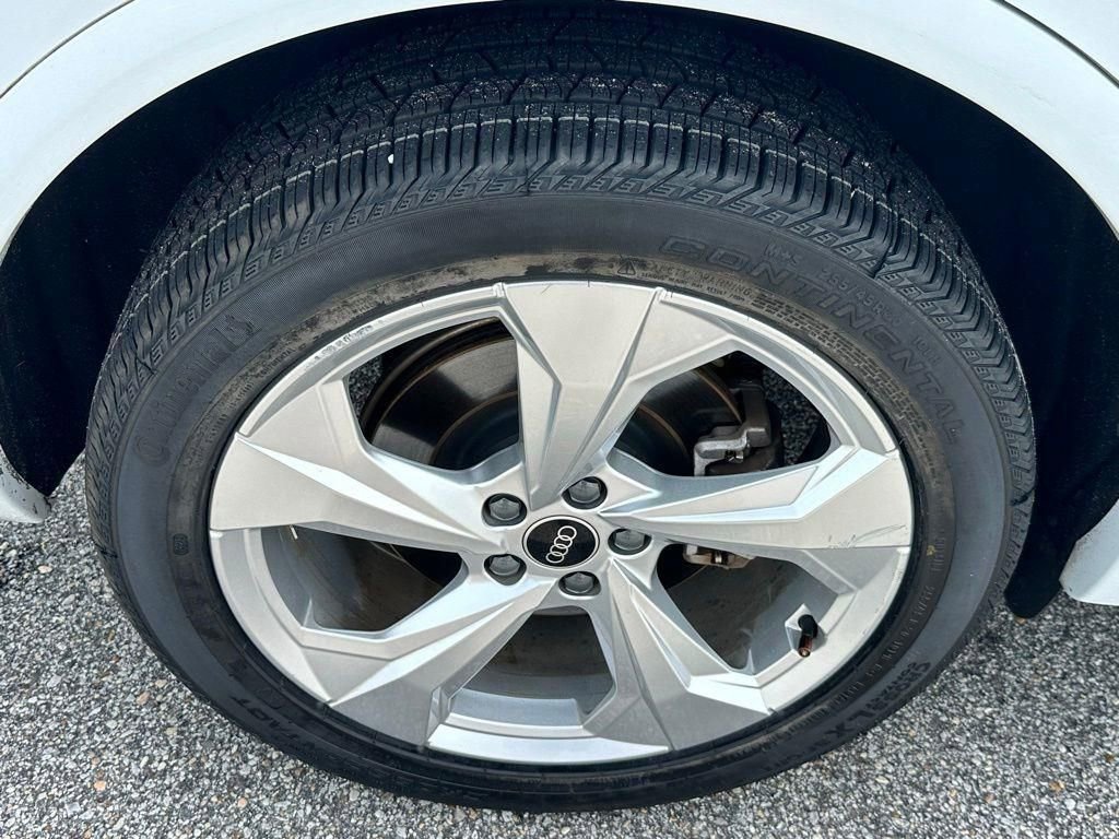 Used 2021 Audi Q5 2.0T Premium Plus AWD/4WD image 26