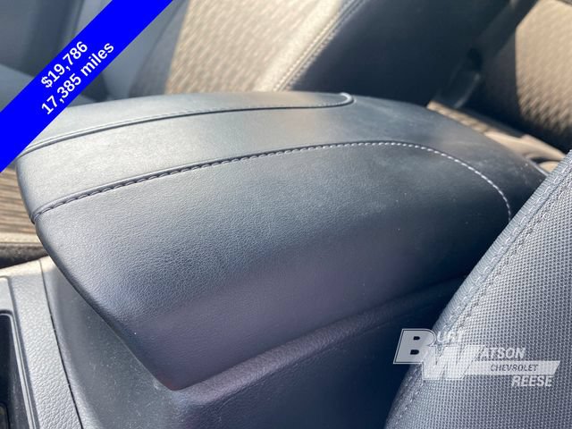 Used 2020 Nissan Rogue S FWD image 26