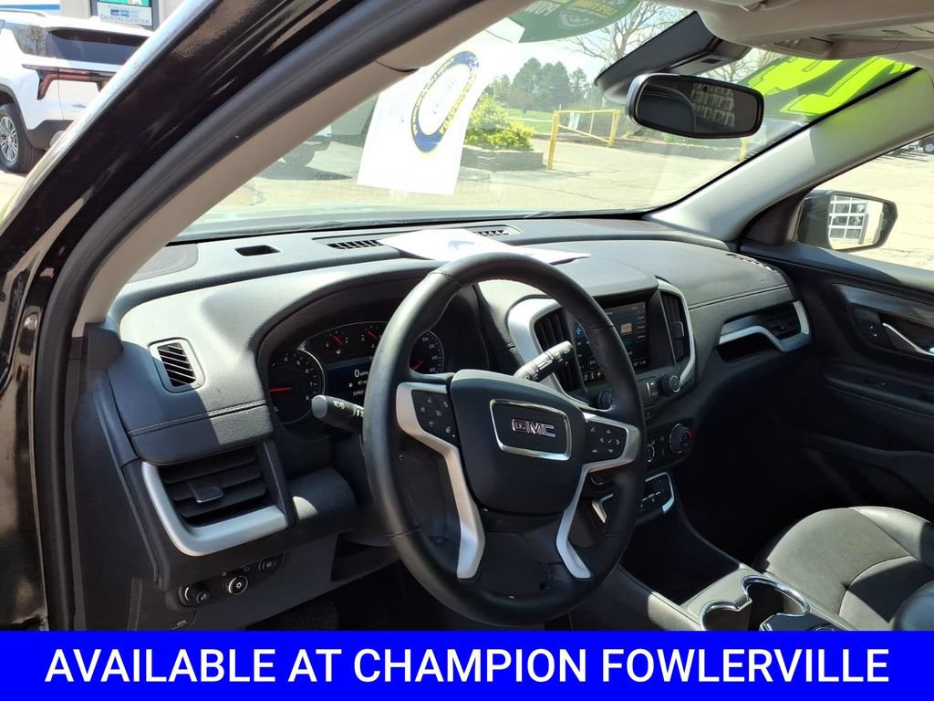 Used 2024 GMC Terrain SLT AWD/4WD image 15
