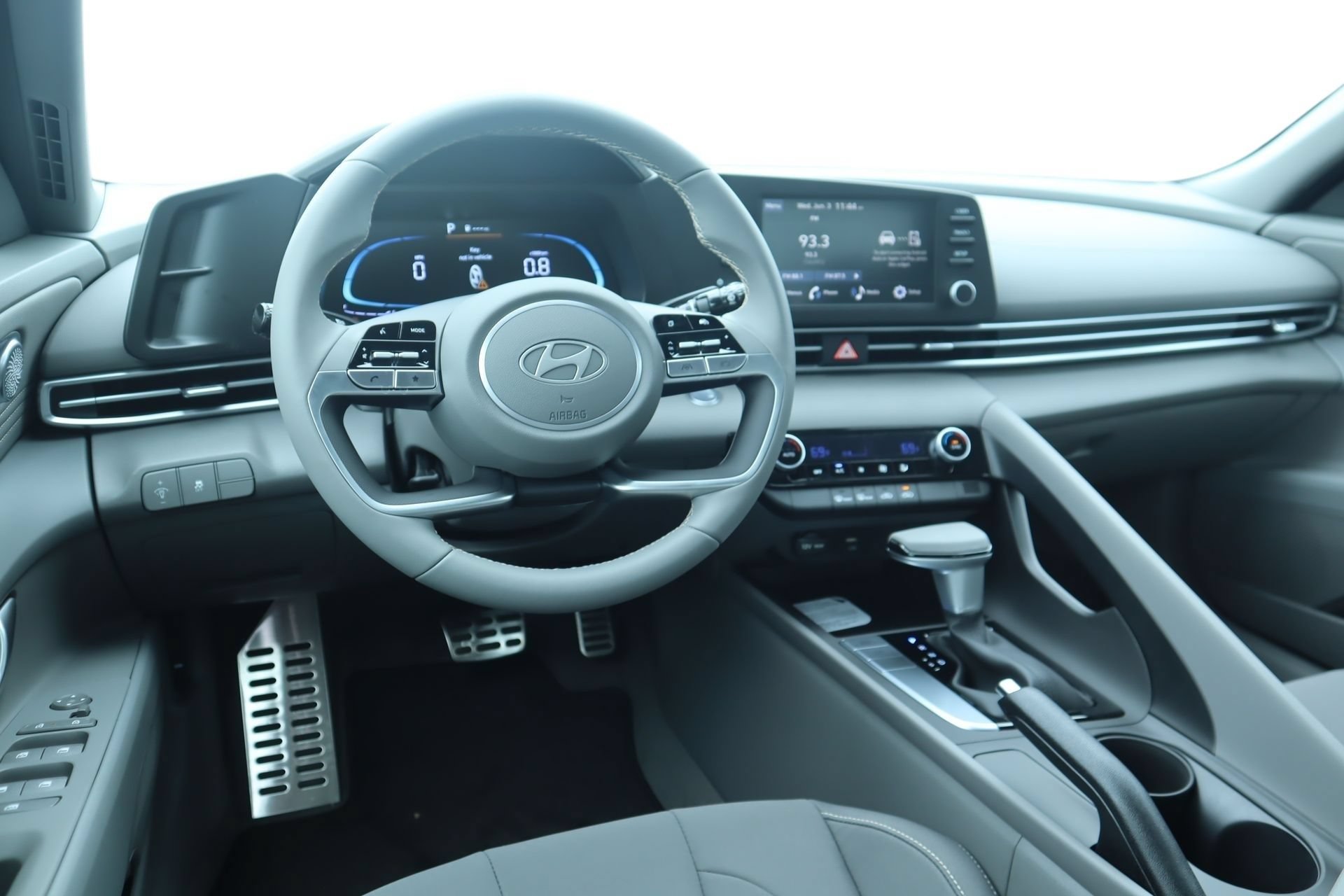 New 2026 Hyundai Elantra Sport FWD image 10