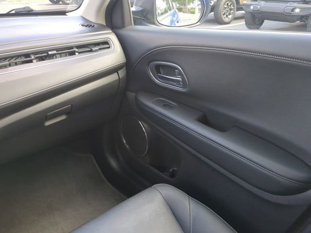 Used 2018 Honda HR-V EX-L image 18