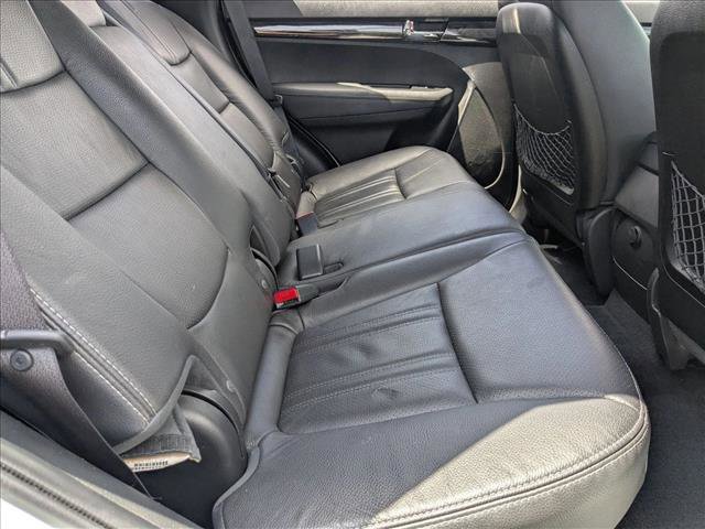 Used 2013 Kia Sorento EX w/ EX V6 Premium Pkg AWD/4WD image 16