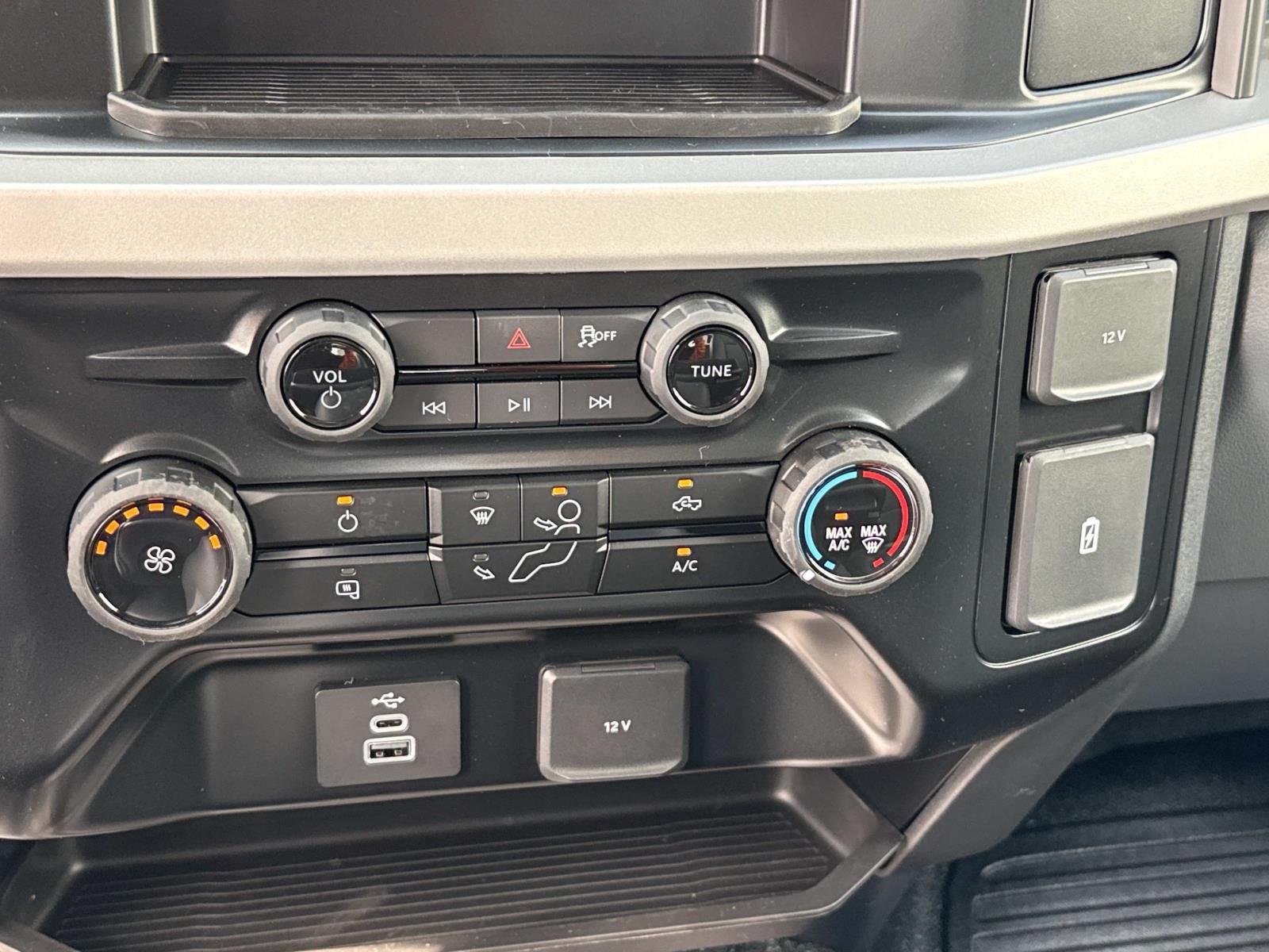 New 2026 Ford F250 XL w/ XL Driver Assist Package AWD/4WD image 16