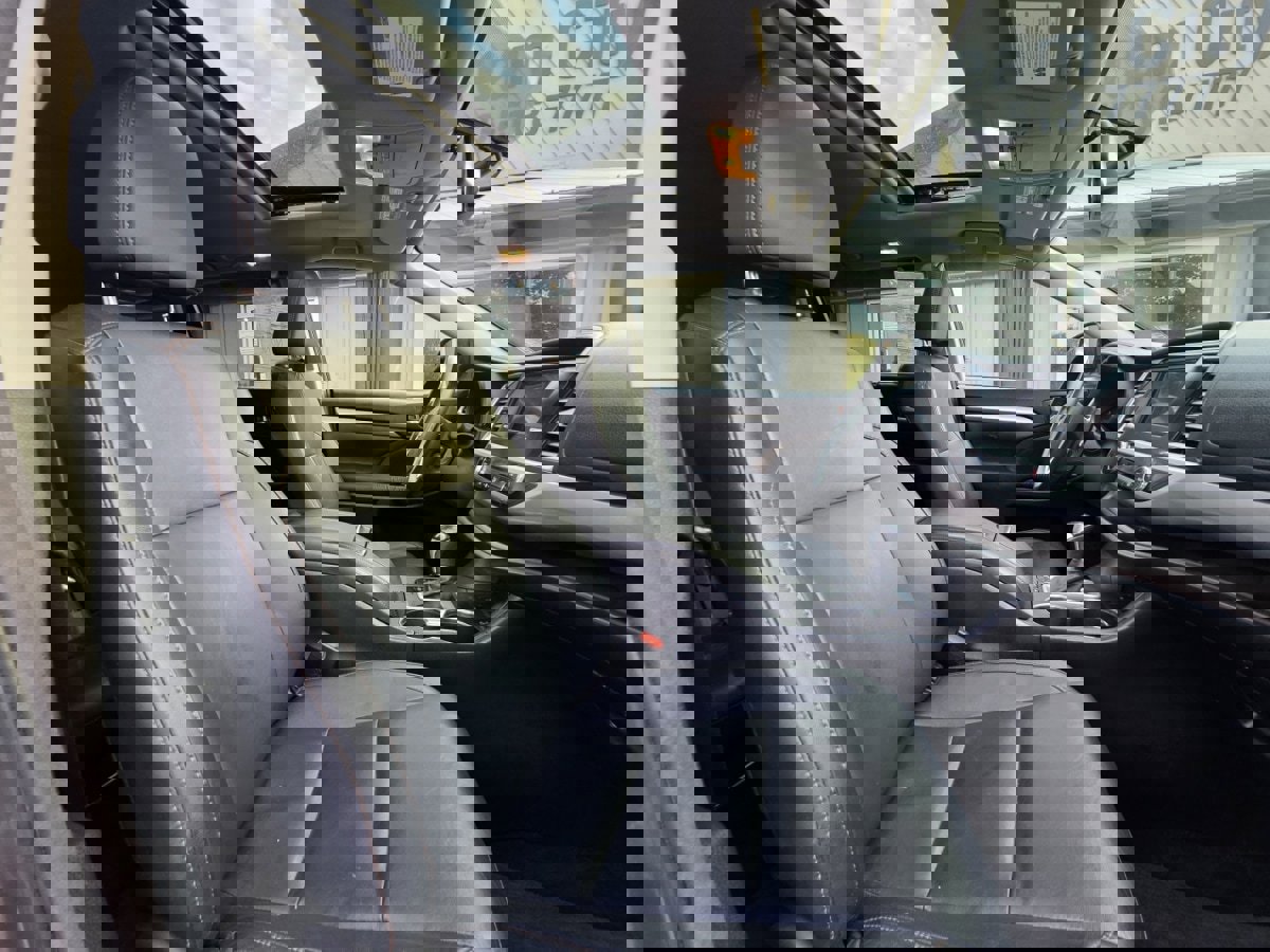 Used 2015 Toyota Highlander XLE image 13