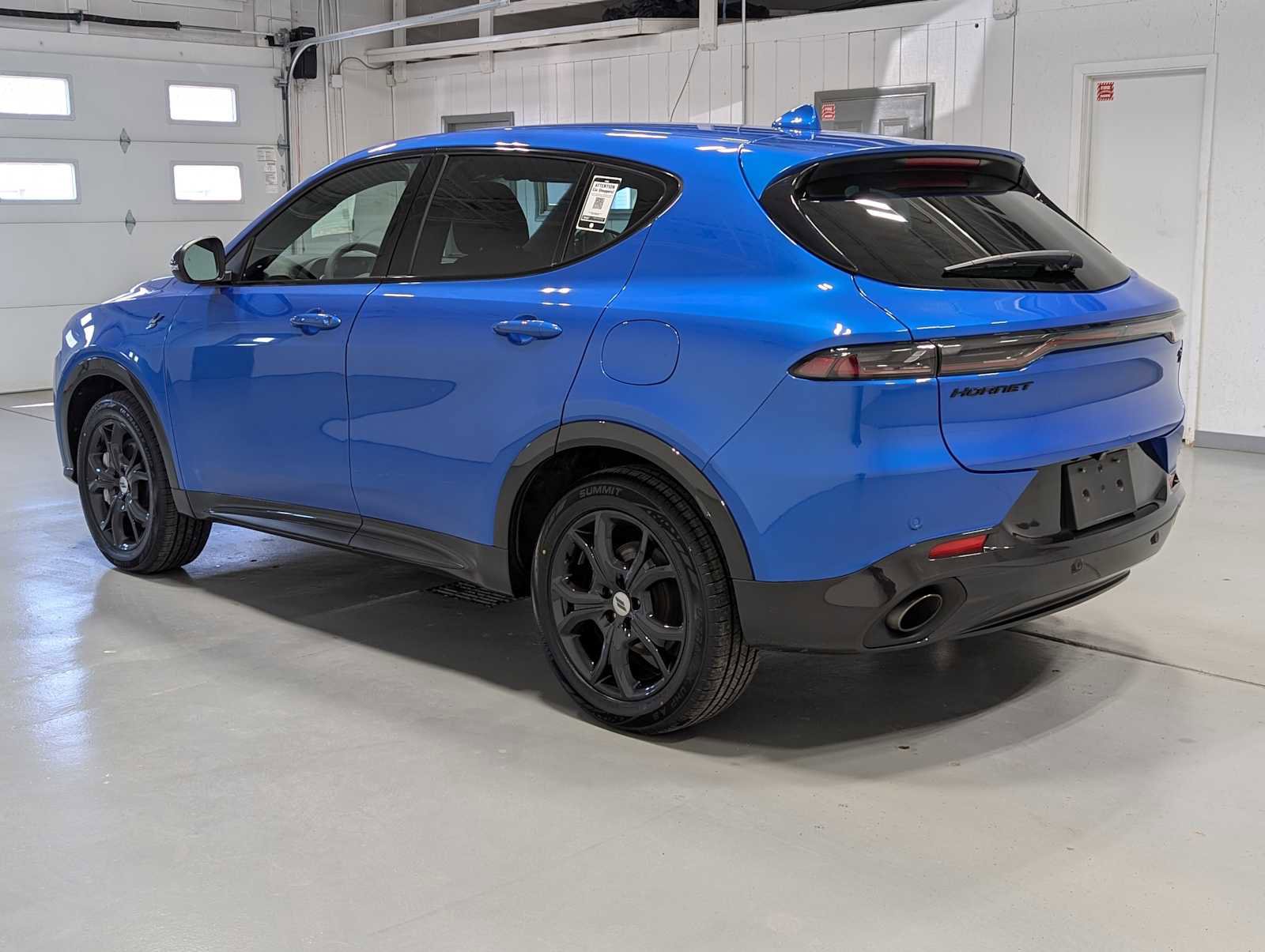 Used 2024 Dodge Hornet R/T w/ R/T Blacktop Package image 11