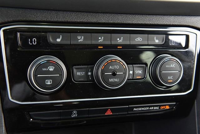 Certified 2023 Volkswagen Atlas SE w/ Panoramic Sunroof Package image 15