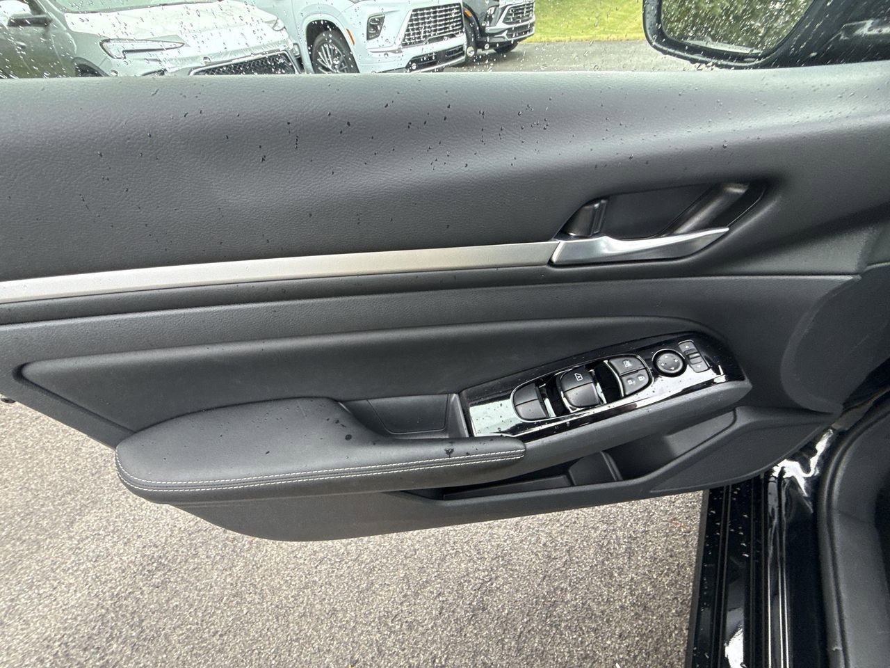 Used 2025 Nissan Altima 2.5 SL image 29