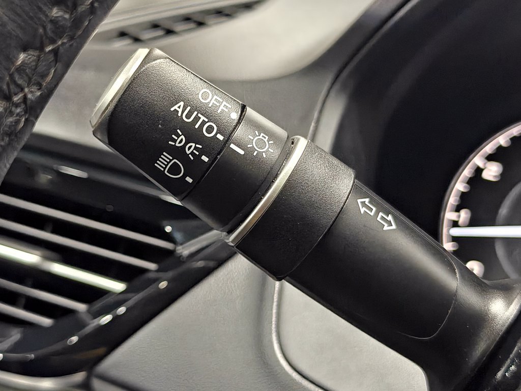 Used 2019 Acura RDX w/ Advance Package AWD/4WD image 13