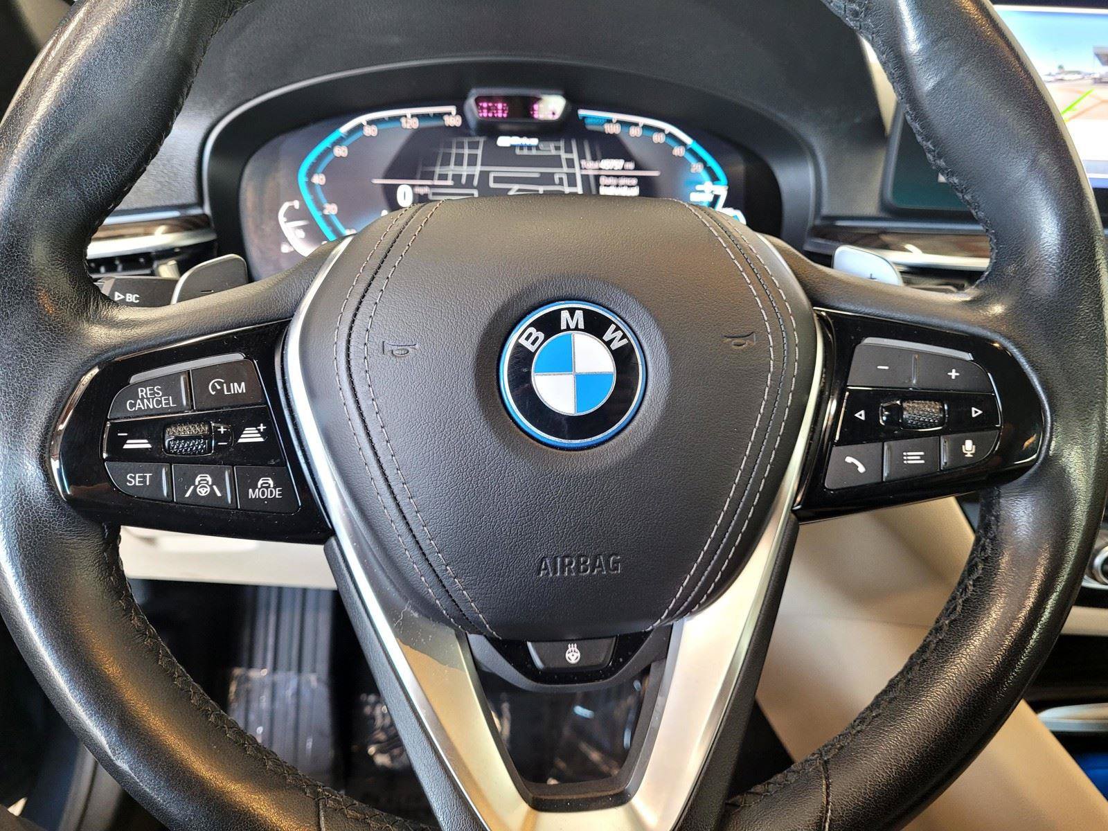 Certified 2023 BMW 530e xDrive w/ Premium Package AWD/4WD image 35