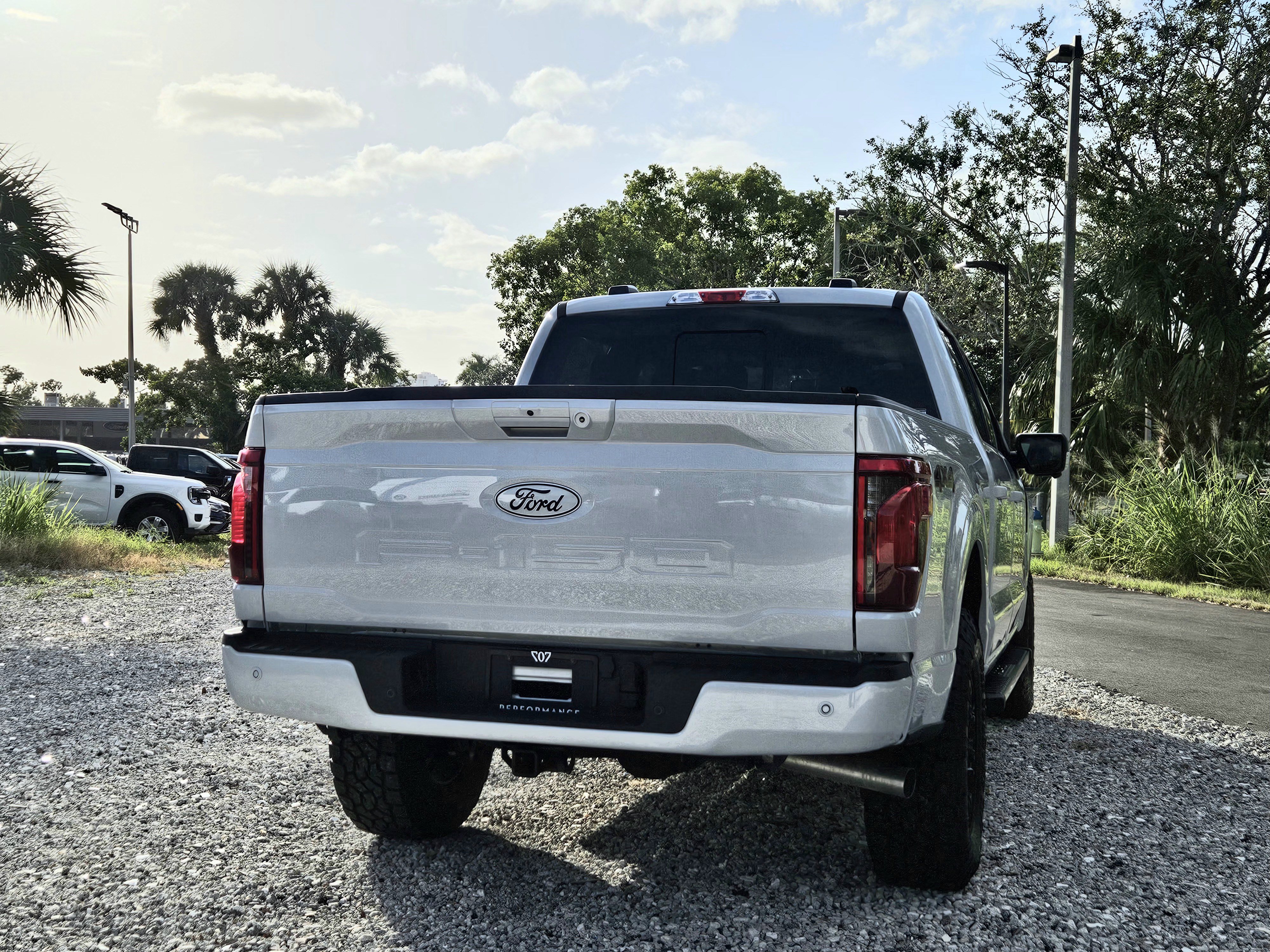 New 2025 Ford F150 XLT w/ Equipment Group 302A MID video 3