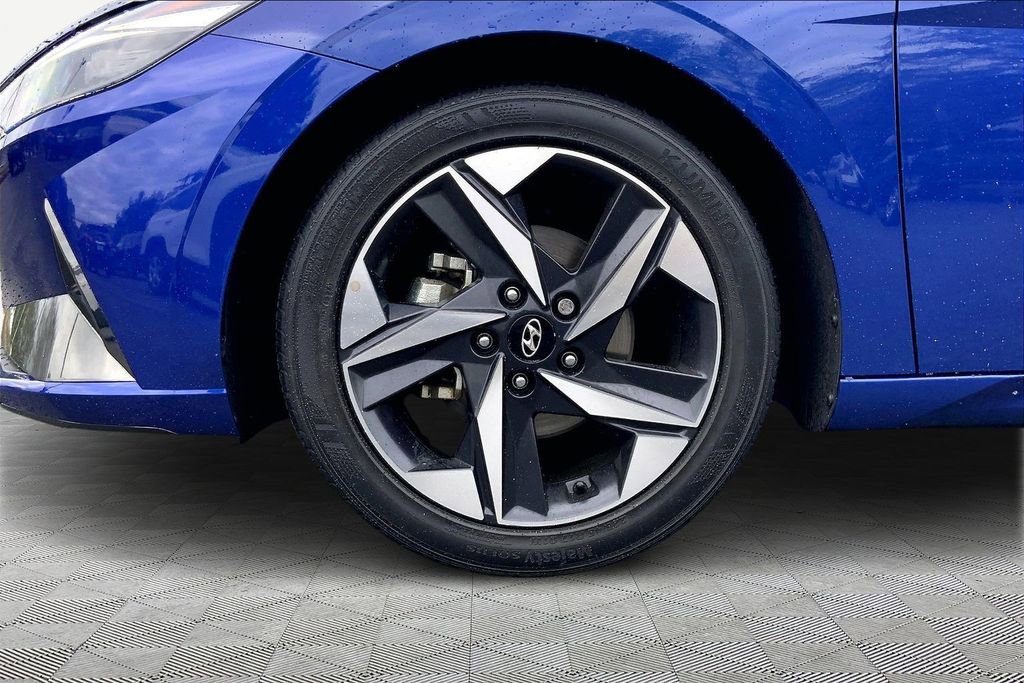 Used 2021 Hyundai Elantra SEL w/ Convenience + Premium Package image 22