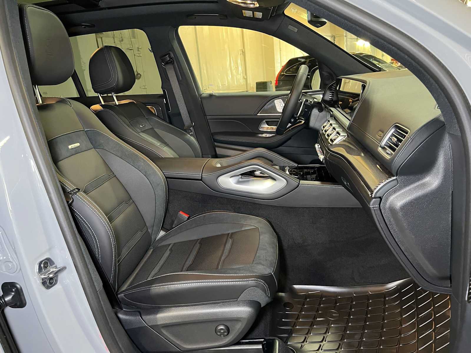 New 2026 Mercedes-Benz GLE 53 AMG 4MATIC image 12