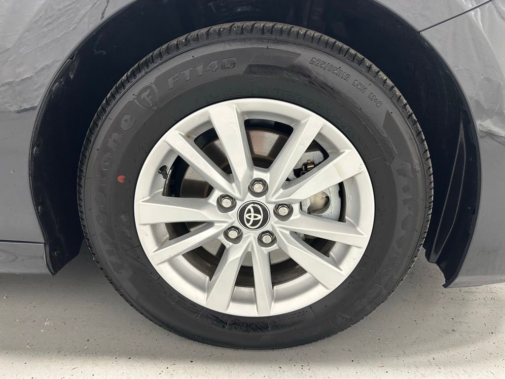 Used 2026 Toyota Camry LE FWD image 63