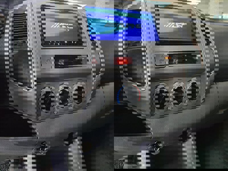 Used 2007 Toyota Tacoma PreRunner w/ SR5 Pkg #2 image 19