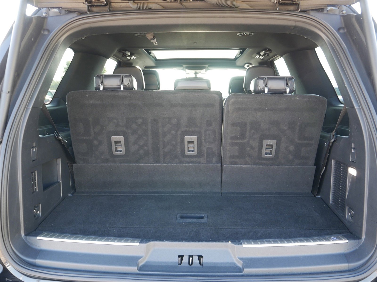 Used 2024 Lincoln Navigator Premiere image 11
