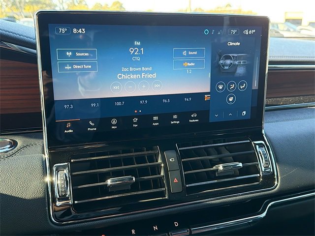 Used 2024 Lincoln Navigator Reserve image 32