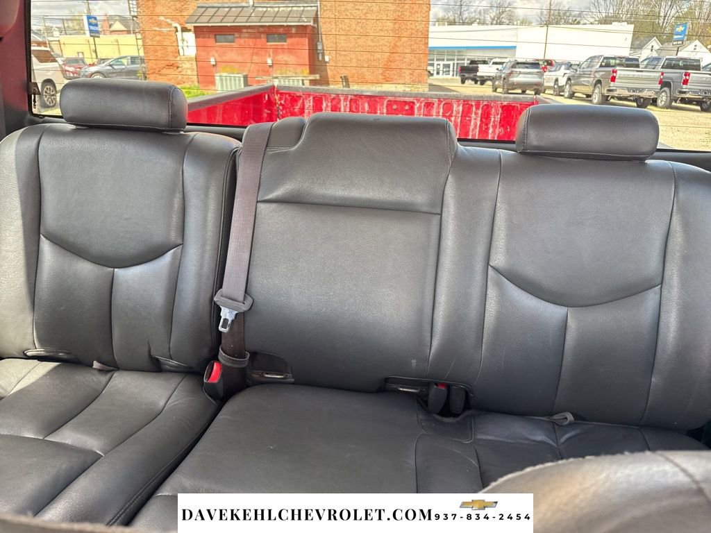 Used 2004 Chevrolet Silverado 2500 W/T image 17