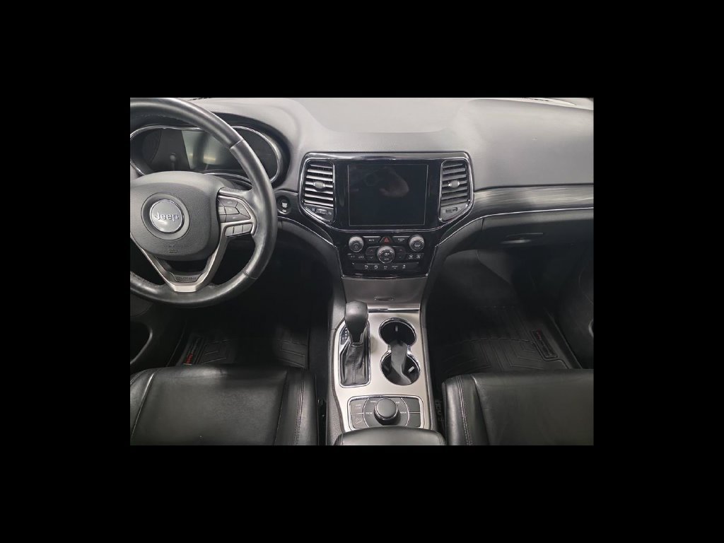 Used 2019 Jeep Grand Cherokee Limited AWD/4WD image 16