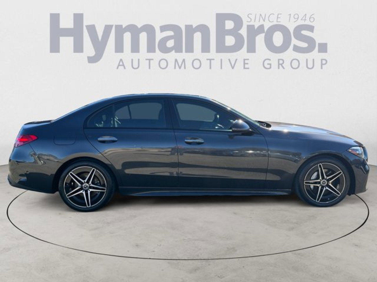 Used 2024 Mercedes-Benz C 300 4MATIC Sedan image 2