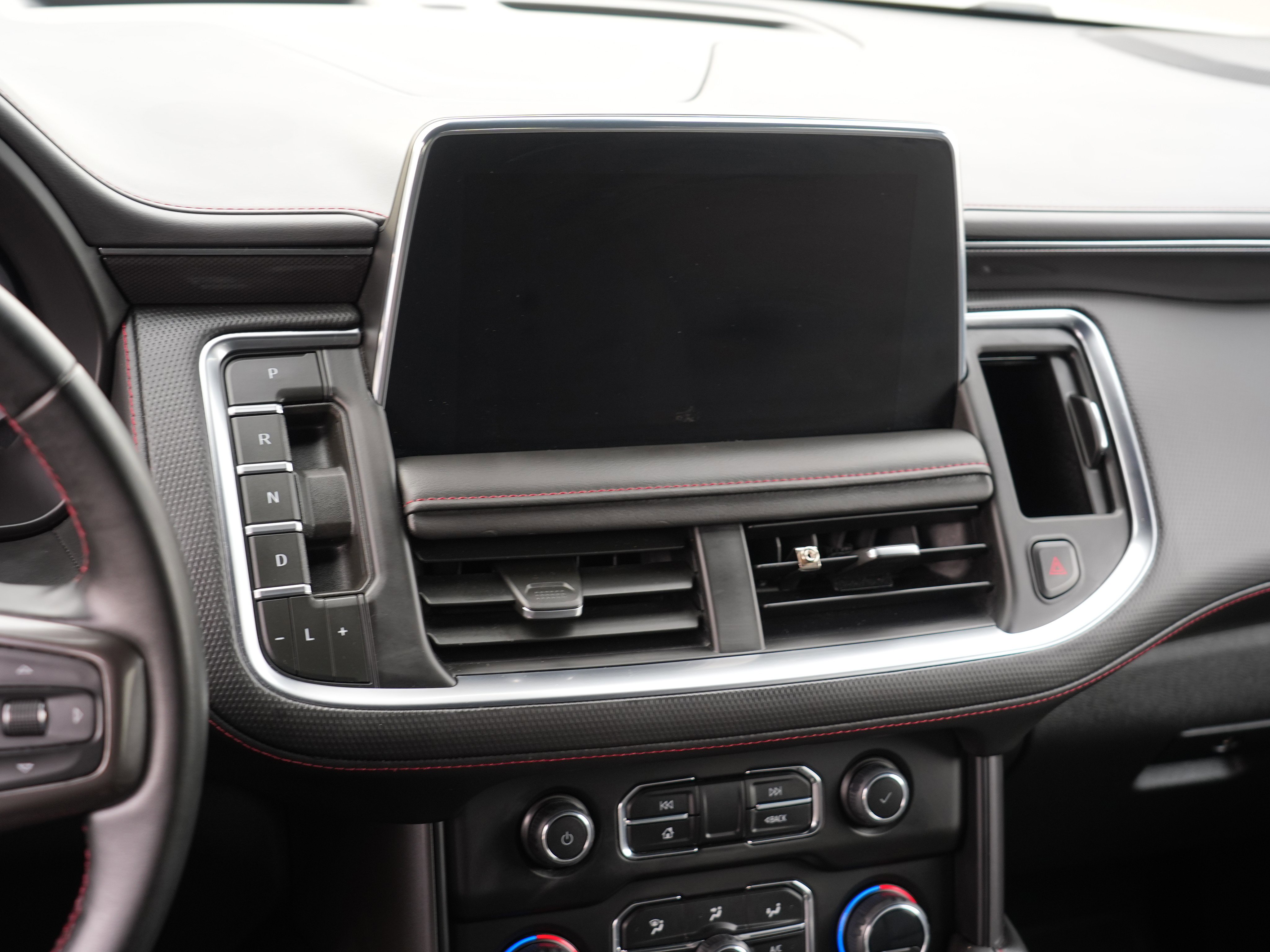 Used 2023 Chevrolet Suburban RST AWD/4WD image 22