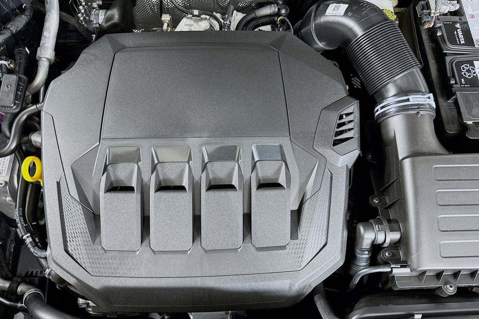 Used 2025 Audi Q3 2.0T Premium w/ Convenience Package image 13