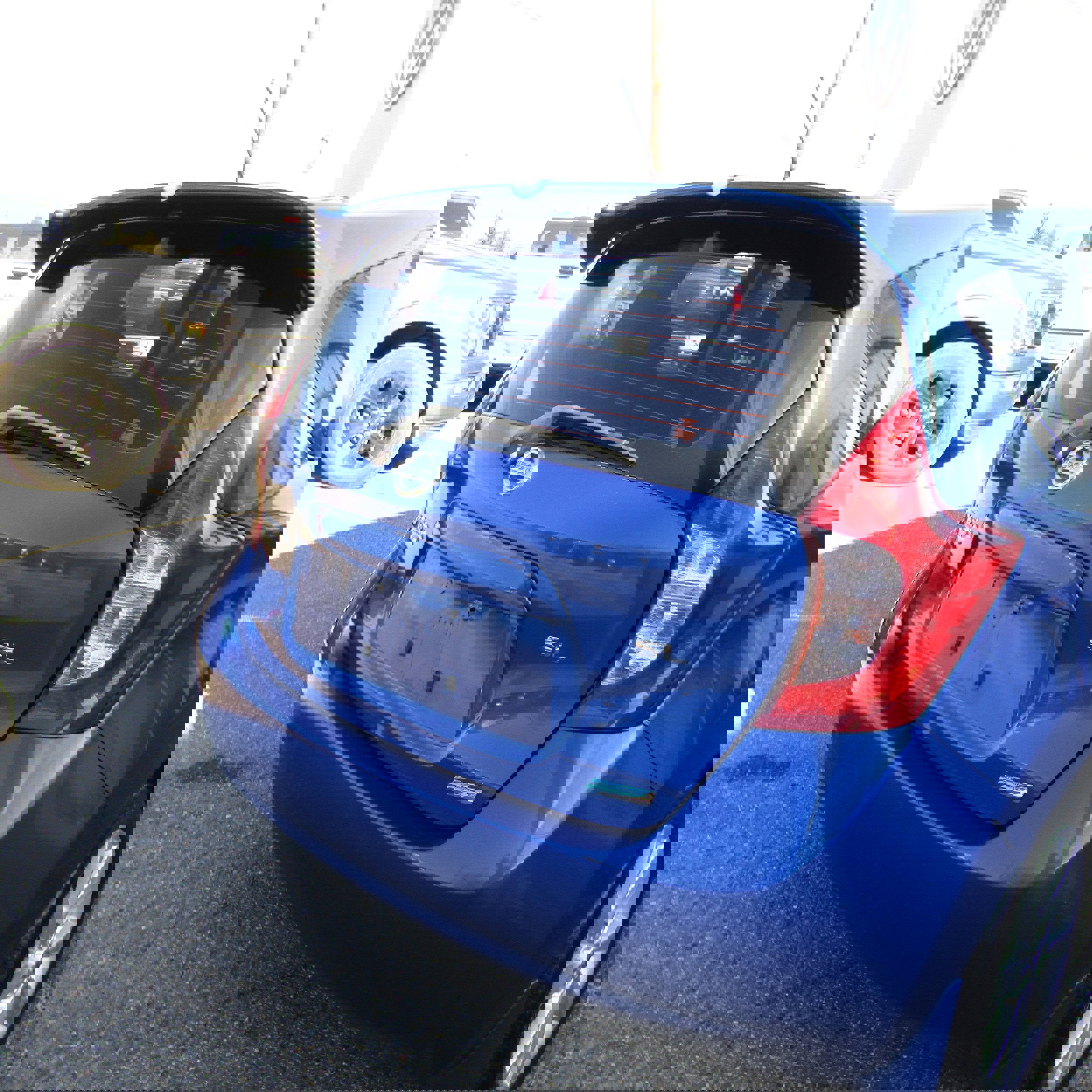 Used 2015 Nissan Versa Note SV w/ SL Tech Package image 9