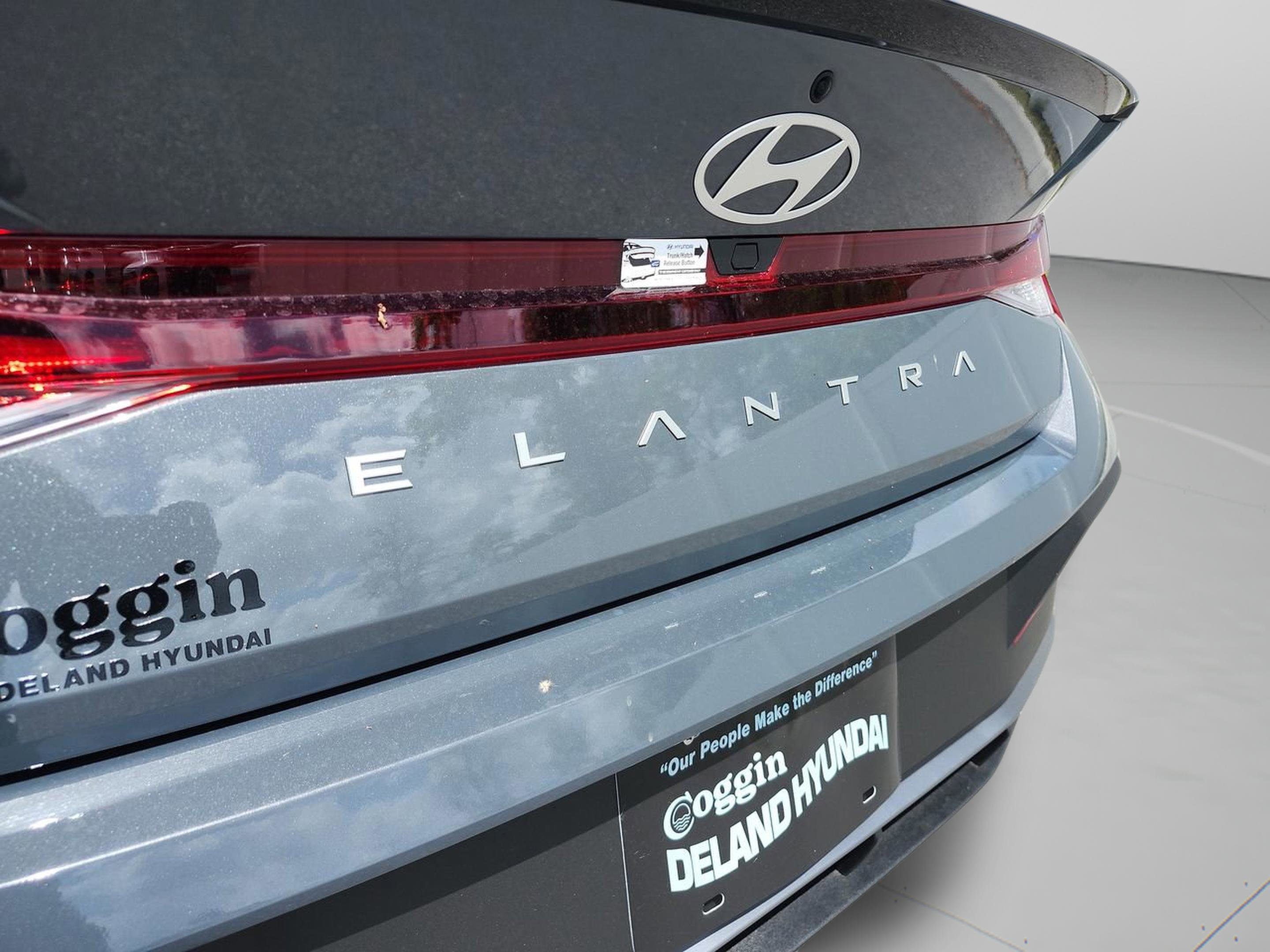 New 2026 Hyundai Elantra Sport image 23